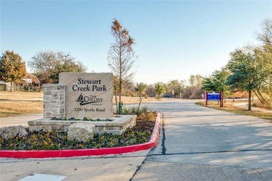 Completely rebuilt down to the studs just 3 years ago, this on Stewart Peninsula Golf Course in Texas - for sale on GolfHomes.com, golf home, golf lot