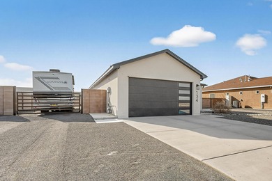 Enjoy the golf course community in this almost new home modern on Tierra Del Sol Golf Course in New Mexico - for sale on GolfHomes.com, golf home, golf lot