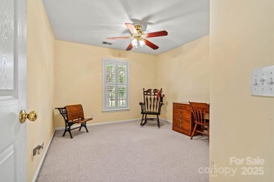 SELLERS HAVE PRICED THIS HOME TO REFLECT NEEDED UPDATES-your on Northstone Country Club in North Carolina - for sale on GolfHomes.com, golf home, golf lot