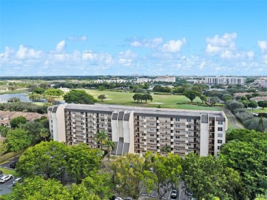 Discover this beautifully updated 2-bedroom, 2-bath condo in a on Grande Oaks Golf Club in Florida - for sale on GolfHomes.com, golf home, golf lot