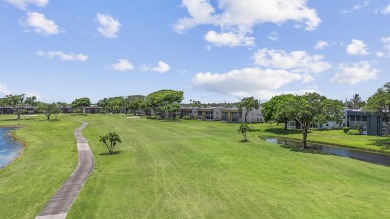 Stunning 2-bedroom, 2-bathroom condo in the highly desirable 55+ on Kings Point Golf -Flanders Way in Florida - for sale on GolfHomes.com, golf home, golf lot