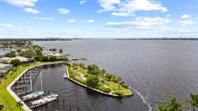 Stunning single family totally remodeled Riverside Yacht Club on The Landings Yacht, Golf and Tennis Club in Florida - for sale on GolfHomes.com, golf home, golf lot