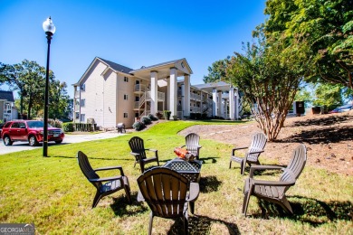 Lakefront condo behind the gates of Fairfield Plantation! on Fairfield Plantation Golf and Country Club in Georgia - for sale on GolfHomes.com, golf home, golf lot