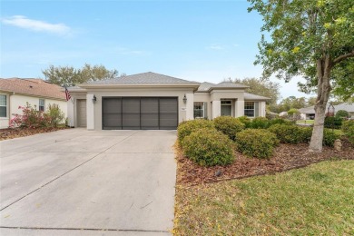Spacious Johnstown, 3 bedroom + Library, 2 bedroom with GOLF on Eagle Ridge At Spruce Creek Country Club in Florida - for sale on GolfHomes.com, golf home, golf lot