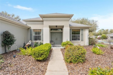 Spacious Johnstown, 3 bedroom + Library, 2 bedroom with GOLF on Eagle Ridge At Spruce Creek Country Club in Florida - for sale on GolfHomes.com, golf home, golf lot