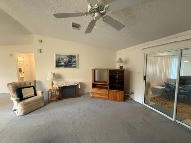 This well loved 2-bedroom, 2-bathroom Palm Harbor home is being on Del Tura Golf and Country Club in Florida - for sale on GolfHomes.com, golf home, golf lot