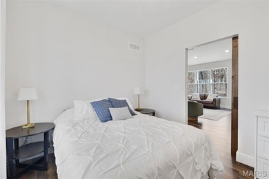 Why go on vacation when you can live at Raintree? This on Raintree Country Club in Missouri - for sale on GolfHomes.com, golf home, golf lot