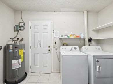Charming 2BR, 2BA Home in the Highly Desirable Anchorage of on Lansbrook Golf Club in Florida - for sale on GolfHomes.com, golf home, golf lot