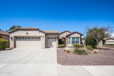 Almost 1,700sq ft of single level, retirement comfort right here on Lone Tree Golf Club in Arizona - for sale on GolfHomes.com, golf home, golf lot