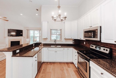 End-unit condo on the 16th hole with gorgeous golf course views! on Fair Oaks Golf Club in Tennessee - for sale on GolfHomes.com, golf home, golf lot