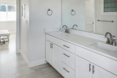 Welcome to this stunning 2023-built, two-story home offering 2 on Avondale Golf and Tennis Club in Idaho - for sale on GolfHomes.com, golf home, golf lot