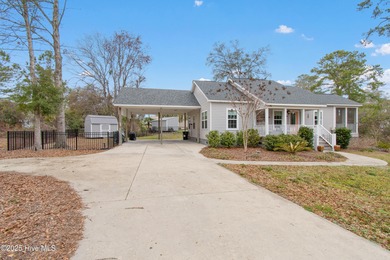MOTIVATED SELLER!!! Welcome to this charming coastal retreat in on Sea Trail Golf Resort in North Carolina - for sale on GolfHomes.com, golf home, golf lot
