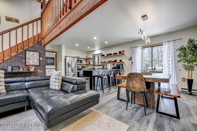 Welcome To Heaven's Place. Newly Renovated 3BR/2BATH on Pocono Farms Country Club in Pennsylvania - for sale on GolfHomes.com, golf home, golf lot