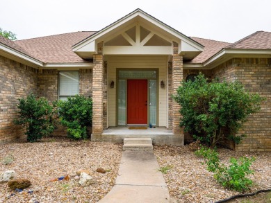 Meadowlakes 3 Bedroom, 2 Bathroom home located on a large open on Hidden Falls Golf Club in Texas - for sale on GolfHomes.com, golf home, golf lot