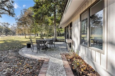 Beautifully updated 2,329 sqft home w/ 3 spacious BR & 2.5 BA on Old Carolina Golf Club in South Carolina - for sale on GolfHomes.com, golf home, golf lot