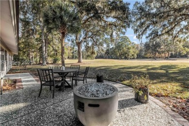 Beautifully updated 2,329 sqft home w/ 3 spacious BR & 2.5 BA on Old Carolina Golf Club in South Carolina - for sale on GolfHomes.com, golf home, golf lot