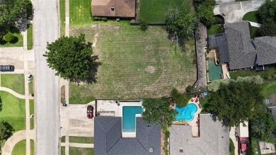 BUILD READY LOT IN AN ESTABLISHED NEIGHBORHOOD! Great quarter on Whitestone Golf Club in Texas - for sale on GolfHomes.com, golf home, golf lot