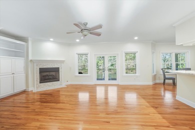 FRESH NEW LOOK on this Lovely Lakefront Home! Custom Brick on Golden Eagle Country Club in Florida - for sale on GolfHomes.com, golf home, golf lot