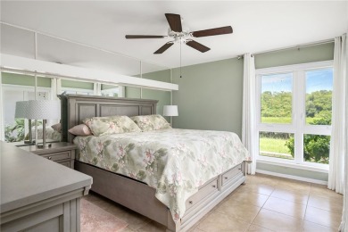 This immaculate 2/2.5 townhome in Grand Harbor comes with a on Grand Harbor Golf and Country Club in Florida - for sale on GolfHomes.com, golf home, golf lot