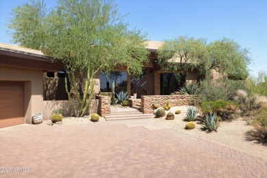 GOLF MEMBERSHIP AVAILABLE - 
This classic desert contemporary is on Desert Mountain Golf Club - Renegade Course in Arizona - for sale on GolfHomes.com, golf home, golf lot