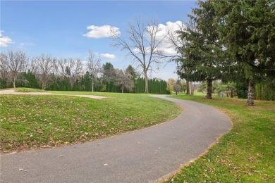 3 Bedroom (+ separate office), 3 Bath townhome located on the on Stonebrooke Golf Club in Minnesota - for sale on GolfHomes.com, golf home, golf lot