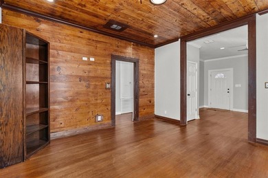 Charming, updated home in the heart of West Broadmoor, set on a on Querbes Park Golf Course in Louisiana - for sale on GolfHomes.com, golf home, golf lot