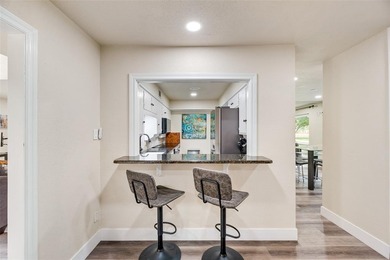 Beautifully updated condo located right next to the 18th Fairway on Ridglea Golf Course in Texas - for sale on GolfHomes.com, golf home, golf lot