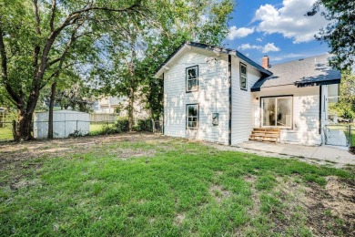 Welcome to one of Wichita's most historic neighborhoods! This on Arthur B. Sim Park Golf Course in Kansas - for sale on GolfHomes.com, golf home, golf lot