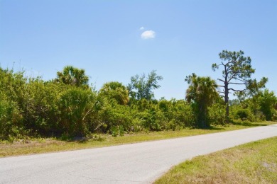 Enjoy a calm escape from the hustle and bustle of daily life to on Duffys Golf Center in Florida - for sale on GolfHomes.com, golf home, golf lot
