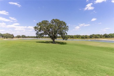One or more photo(s) has been virtually staged. MAKE SURE YOU on The Links of Spruce Creek in Florida - for sale on GolfHomes.com, golf home, golf lot