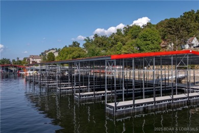 Welcome to this newly listed single-family home in the highly on The Oaks Golf Course in Missouri - for sale on GolfHomes.com, golf home, golf lot