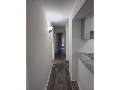 Beautiful Updated Condo - Move-In Ready! Completely remodeled on The Links At Fox Meadows in Tennessee - for sale on GolfHomes.com, golf home, golf lot