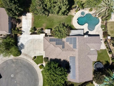 Gorgeous single-story home nestled on a tranquil cul-de-sac on The Links At Riverlakes Ranch in California - for sale on GolfHomes.com, golf home, golf lot