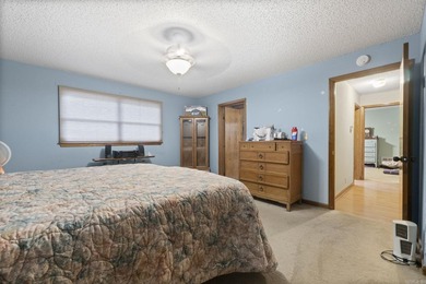 Welcome to your peaceful retreat in Hot Springs Village! This on DeSoto Golf Course in Arkansas - for sale on GolfHomes.com, golf home, golf lot