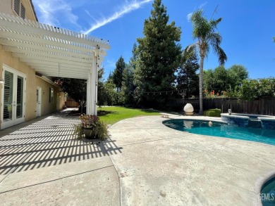 Gorgeous single-story home nestled on a tranquil cul-de-sac on The Links At Riverlakes Ranch in California - for sale on GolfHomes.com, golf home, golf lot