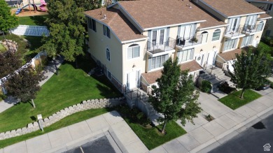 This stunning end-unit townhome, built in 2002 as the builder's on Mountain View Golf Course in Utah - for sale on GolfHomes.com, golf home, golf lot