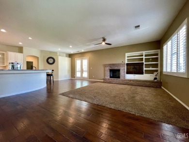 Gorgeous single-story home nestled on a tranquil cul-de-sac on The Links At Riverlakes Ranch in California - for sale on GolfHomes.com, golf home, golf lot