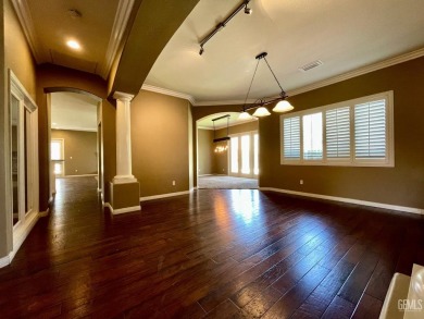 Gorgeous single-story home nestled on a tranquil cul-de-sac on The Links At Riverlakes Ranch in California - for sale on GolfHomes.com, golf home, golf lot