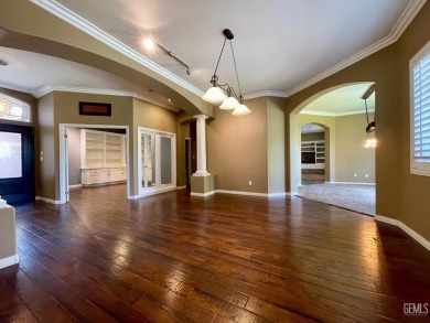 Gorgeous single-story home nestled on a tranquil cul-de-sac on The Links At Riverlakes Ranch in California - for sale on GolfHomes.com, golf home, golf lot