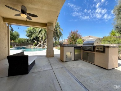 Gorgeous single-story home nestled on a tranquil cul-de-sac on The Links At Riverlakes Ranch in California - for sale on GolfHomes.com, golf home, golf lot
