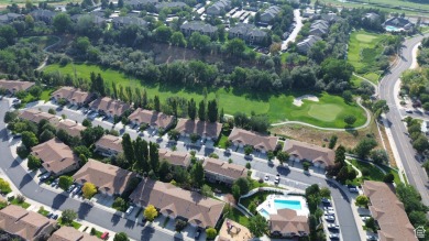 This stunning end-unit townhome, built in 2002 as the builder's on Mountain View Golf Course in Utah - for sale on GolfHomes.com, golf home, golf lot