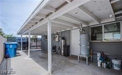 Charming single-story home in a prime location just a block from on Las Vegas Golf Club in Nevada - for sale on GolfHomes.com, golf home, golf lot