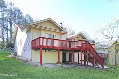 Welcome to this charming home in The Greens at Toqua within on Toqua Golf Course - Loudon County in Tennessee - for sale on GolfHomes.com, golf home, golf lot