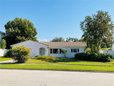 One or more photo(s) has been virtually staged. Exclusive on The Renaisssance Vinoy Golf Club in Florida - for sale on GolfHomes.com, golf home, golf lot