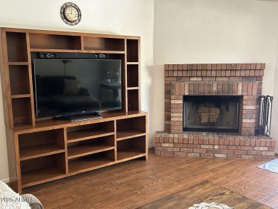 Don't Miss this Opportunity! 
Perfect as a starter home or as on Desert Mirage Golf Course in Arizona - for sale on GolfHomes.com, golf home, golf lot
