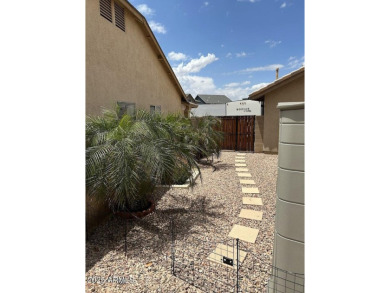 Don't Miss this Opportunity! 
Perfect as a starter home or as on Desert Mirage Golf Course in Arizona - for sale on GolfHomes.com, golf home, golf lot