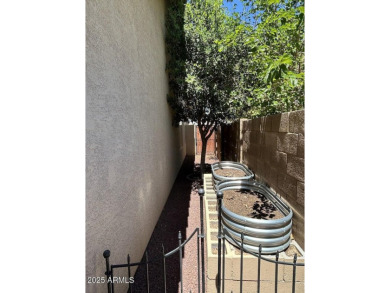 Don't Miss this Opportunity! 
Perfect as a starter home or as on Desert Mirage Golf Course in Arizona - for sale on GolfHomes.com, golf home, golf lot