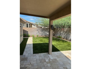 Don't Miss this Opportunity! 
Perfect as a starter home or as on Desert Mirage Golf Course in Arizona - for sale on GolfHomes.com, golf home, golf lot