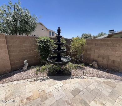 Don't Miss this Opportunity! 
Perfect as a starter home or as on Desert Mirage Golf Course in Arizona - for sale on GolfHomes.com, golf home, golf lot