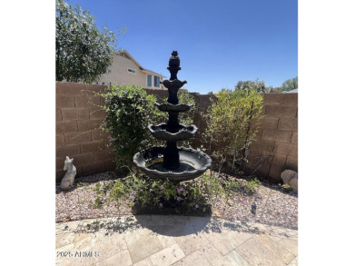 Don't Miss this Opportunity! 
Perfect as a starter home or as on Desert Mirage Golf Course in Arizona - for sale on GolfHomes.com, golf home, golf lot